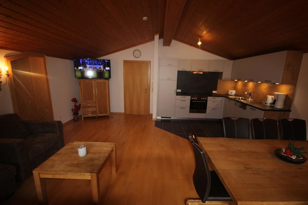 Alpenappartement Kaprun Exteriör bild