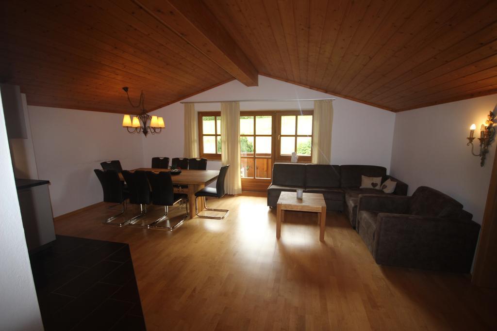 Alpenappartement Kaprun Exteriör bild
