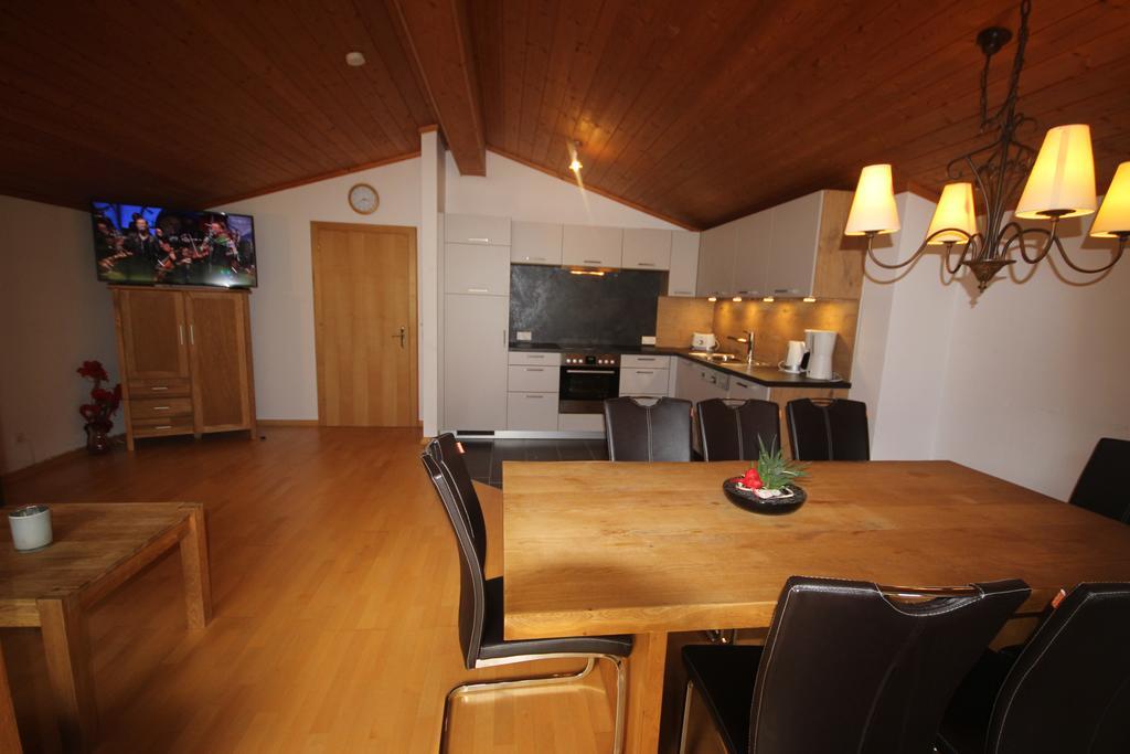 Alpenappartement Kaprun Exteriör bild