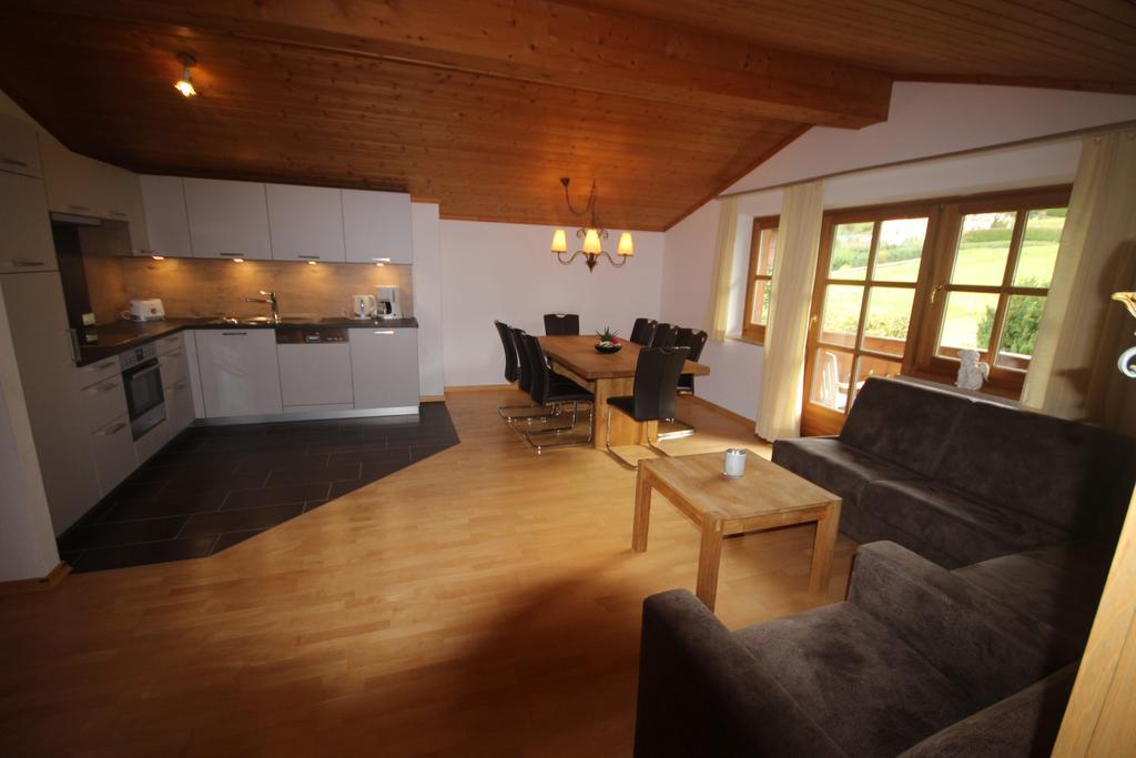 Alpenappartement Kaprun Exteriör bild