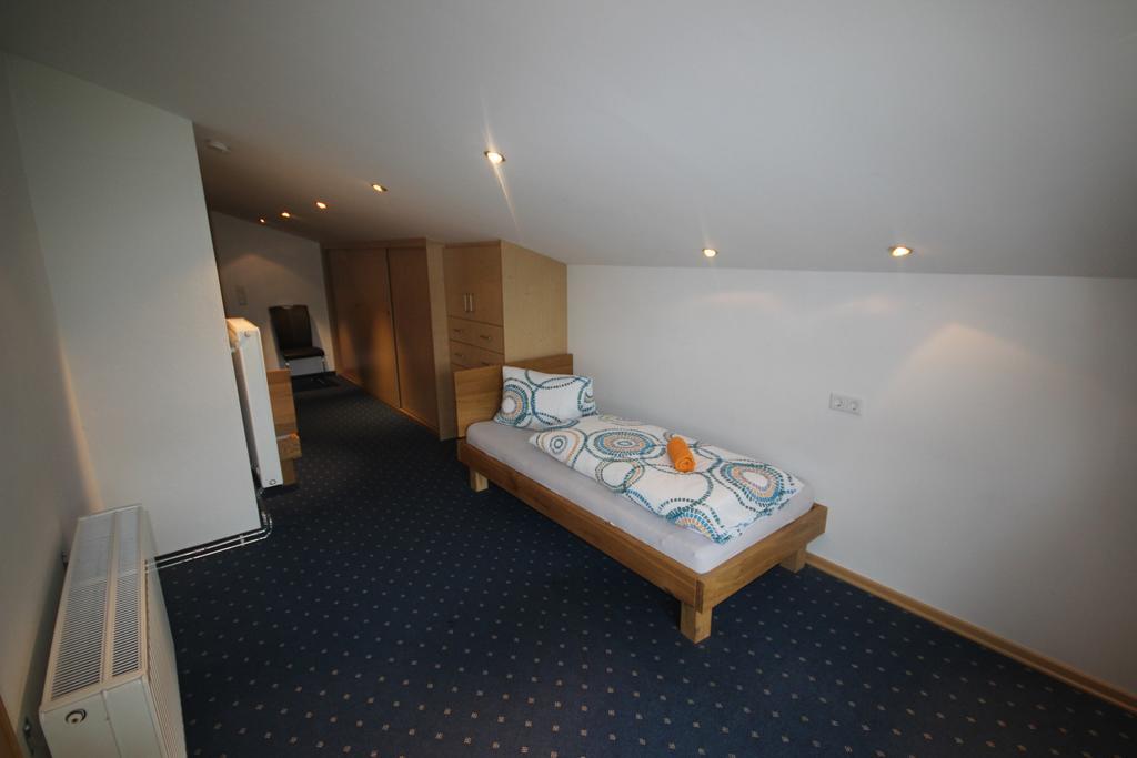 Alpenappartement Kaprun Exteriör bild