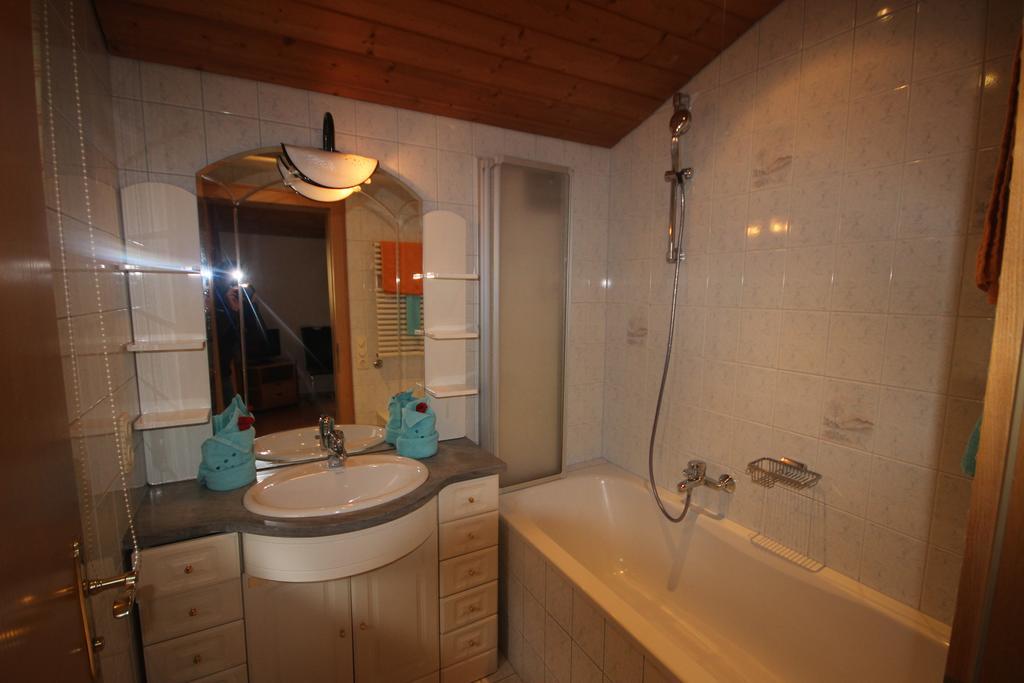 Alpenappartement Kaprun Exteriör bild